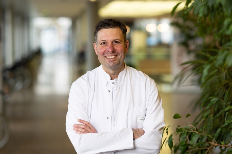 Prof. Dr. Nicolas Schlegel ist Inhaber des neu geschaffenen Lehrstuhls für...