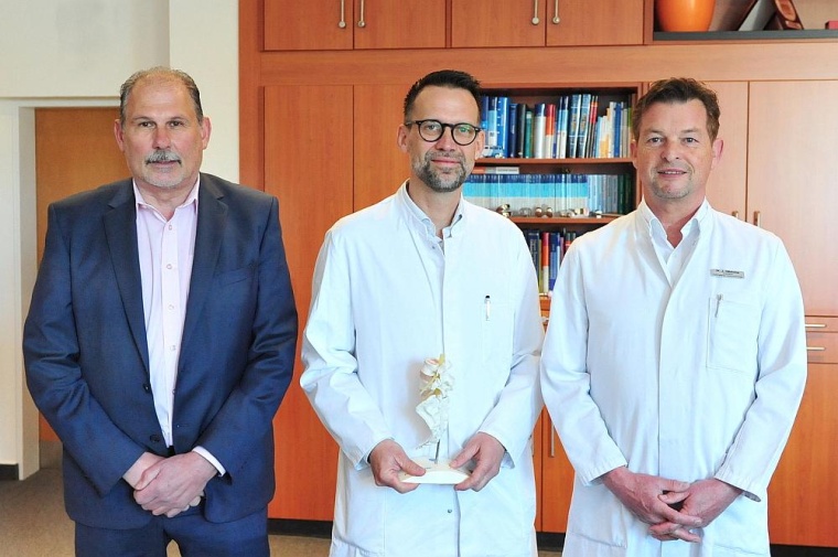 (v.l.): Geschäftsführer Renardo Schiffer, Dr. med. Thomas Kaulhausen...