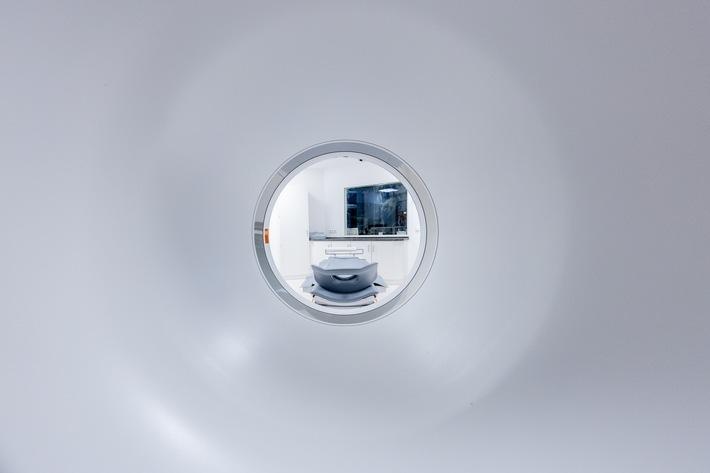 Die Zentralklinik hat ein Photonen CT in Betrieb genommen. Als einzige Klinik...
