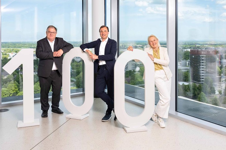 Freuen sich, dass die Feierlichkeiten zum Jubiläum 100 Jahre...