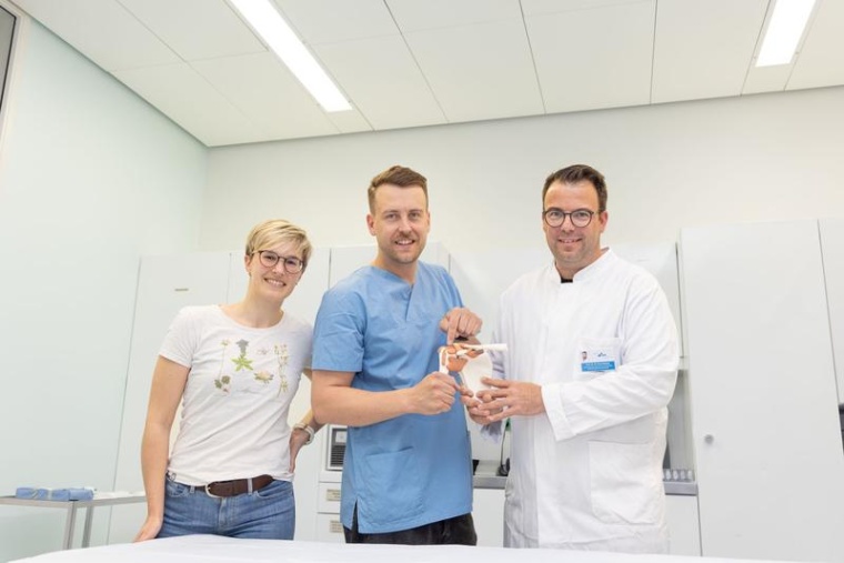 v.l.n.r.: Dr. rer. nat. Magdalena Elsner (Studienmanagement), Dr. med. Leopold...