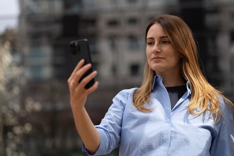 Das Enrolment für Salto XS4 Face erfolgt dezentral über eine Web App, was die...