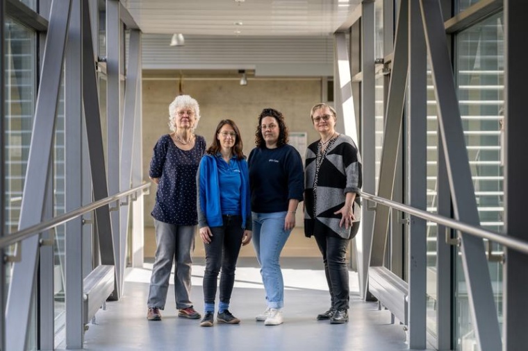v.l.n.r.: Dr. med. Ingrid Leiße, Fachärztin für Neurologie Städtisches...