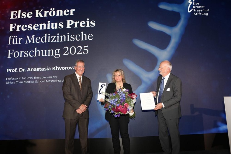 (v.l.n.r.): Prof. Dr. Craig Mello (Nobelpreisträger für Medizin und...