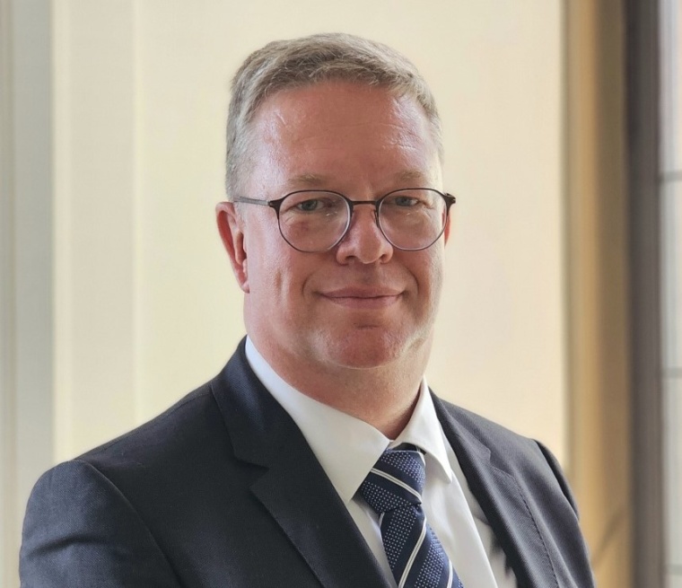 Georg B. Schmidt wird neuer Geschäftsführer der SLK-Kliniken Heilbronn GmbH....