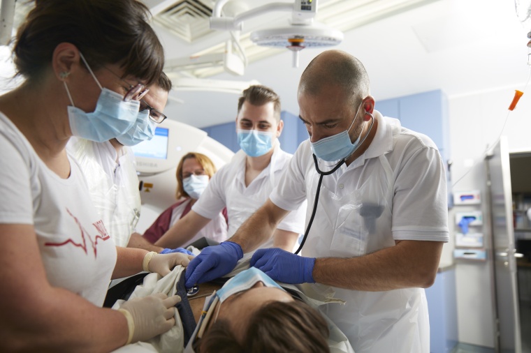 Blick in den Schockraum des BG Klinikums Bergmannstrost Halle Foto: BG Klinikum...