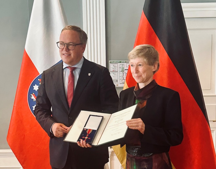 Die Professorin für Integrative Onkologie am Universitätsklinikum Jena, Dr....