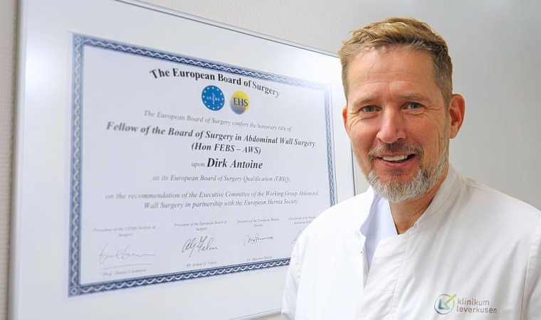 Ausgezeichneter Hernienchirurg: Dr. Dirk Antoine, Hon FEBS-AWS. Foto: David...