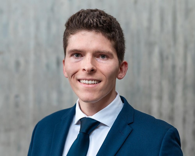 Prof. Dr. Simon Lebek wurde für seine Forschungsarbeit im Bereich der...