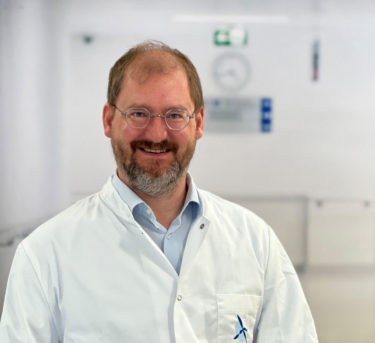 Die Neurochirurgie im GK-Mittelrhein in Koblenz hat einen neuen Chefarzt: Prof....