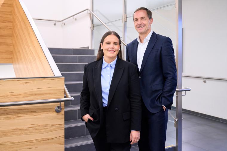 Das neue Führungsduo der AGAPLESION FRANKFURTER DIAKONIE KLINIKEN: 
Michelle...