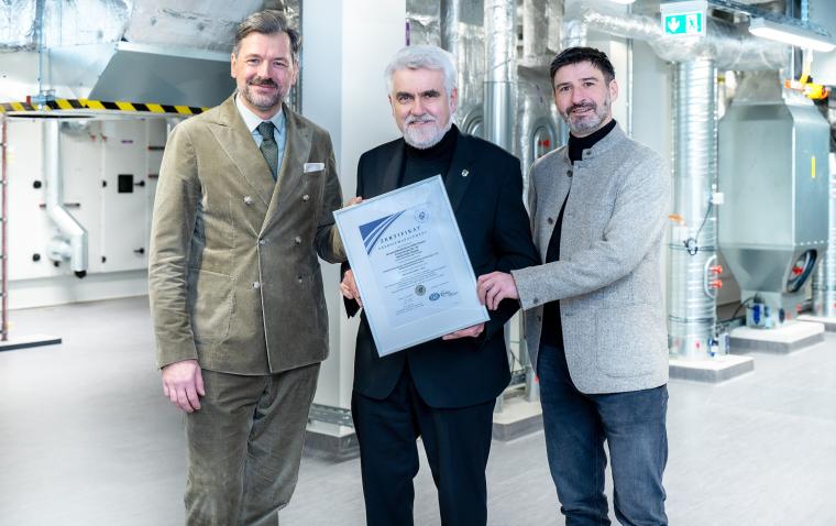 Zertifiziertes Energiemanagement an der Universitätsmedizin Halle:...