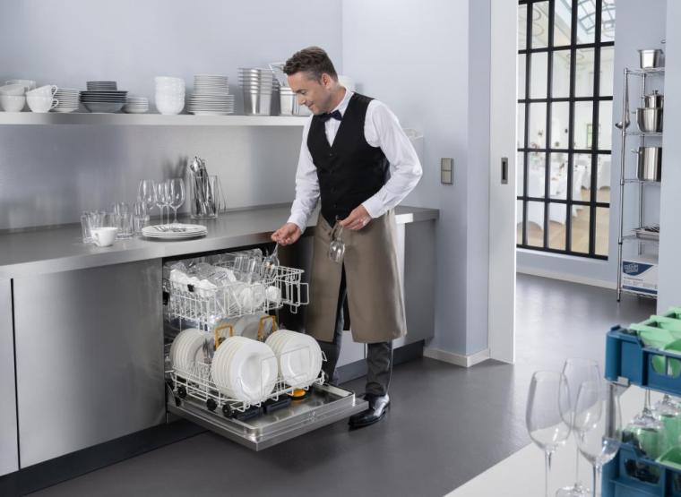 Sorgt schnell für hygienisch sauberes Geschirr und saubere Gläser: eine...