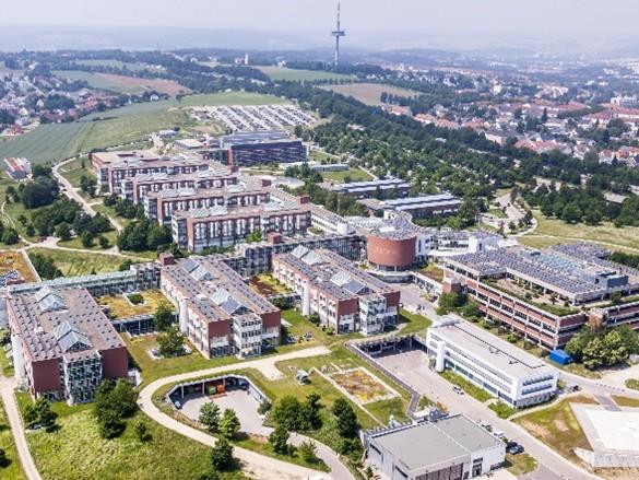 Das Universitätsklinikum Regensburg: Wäscheausgabeautomaten und...