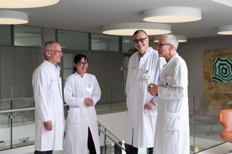 Das Dresdner Team für das Modellvorhaben Genomsequenzierung: Prof. Hanno...