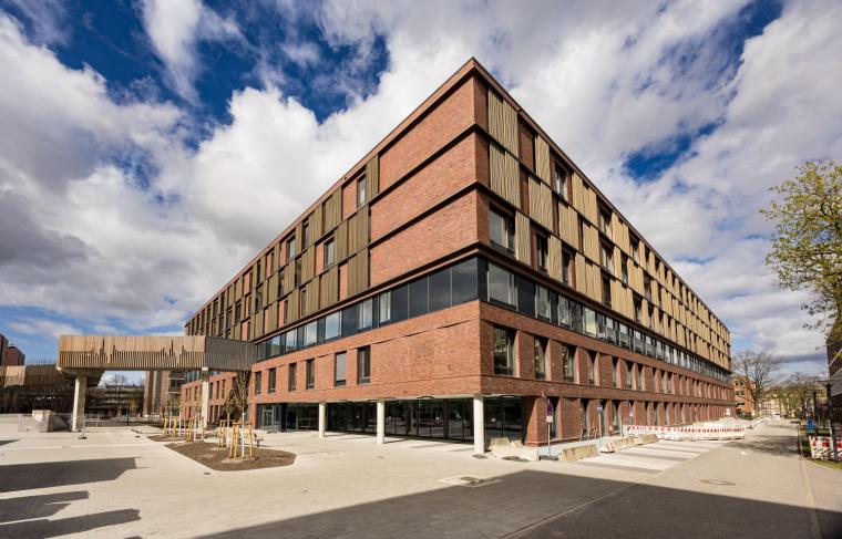 Außenansicht des neuen Universitären Herz- und Gefäßzentrums Hamburg