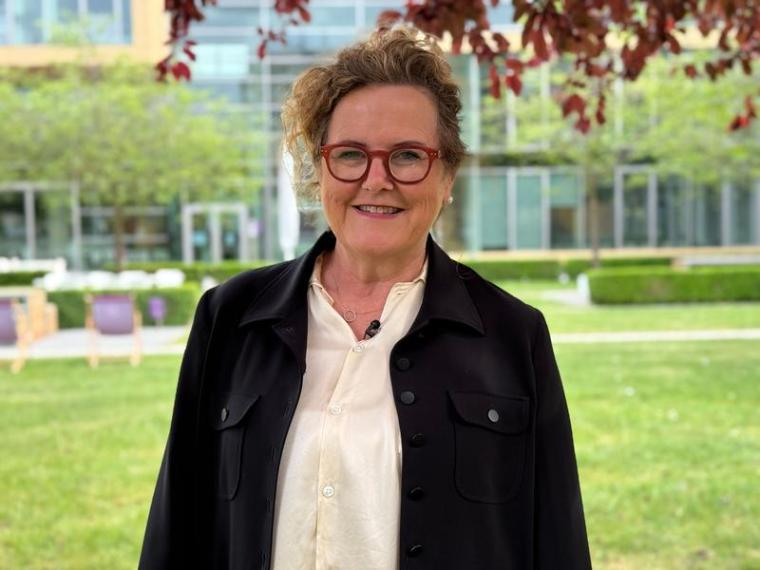 Prof. Erin Schuman
