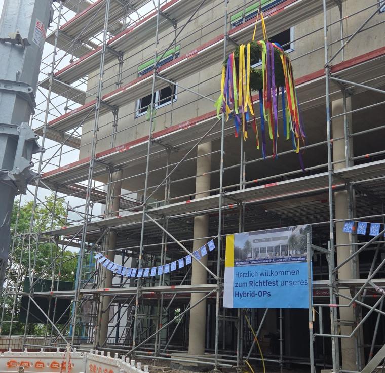 Durch den Neubau des Hybrid-OP werden ca. 795 qm medizinische Nutzfläche auf...
