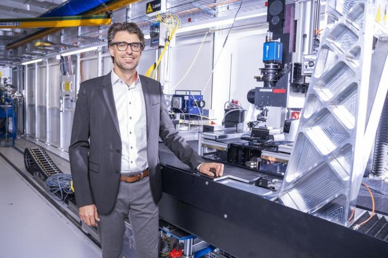 Goran Lovric vom Zentrum für Photonenforschung am PSI kombiniert künstliche...