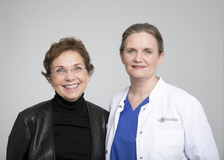 v.l. Prof. Dr. Petra Arck und Prof. Dr. Anke Diemert