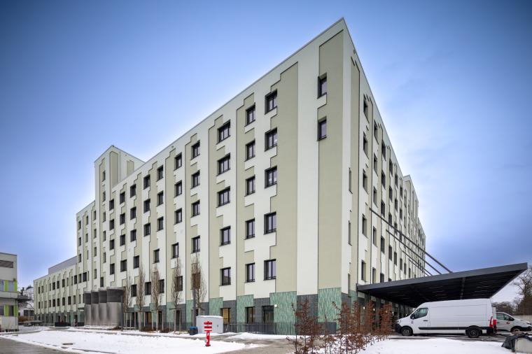 Der kompakte Neubau der München Klinik Harlaching wurde im Juni 2026 in...
