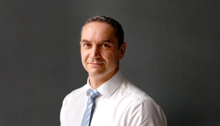 Prof. Dr. Mark Preuß ist neuer Direktor der Klinik für Gefäßchirurgie und...