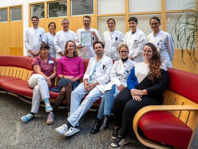 Mitarbeiter zahlreicher Kliniken und Bereiche des UKL, die neben weiteren an...